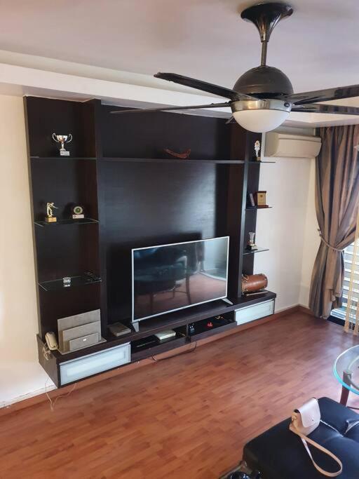 Putra Villa Condo Куала Лумпур Екстериор снимка